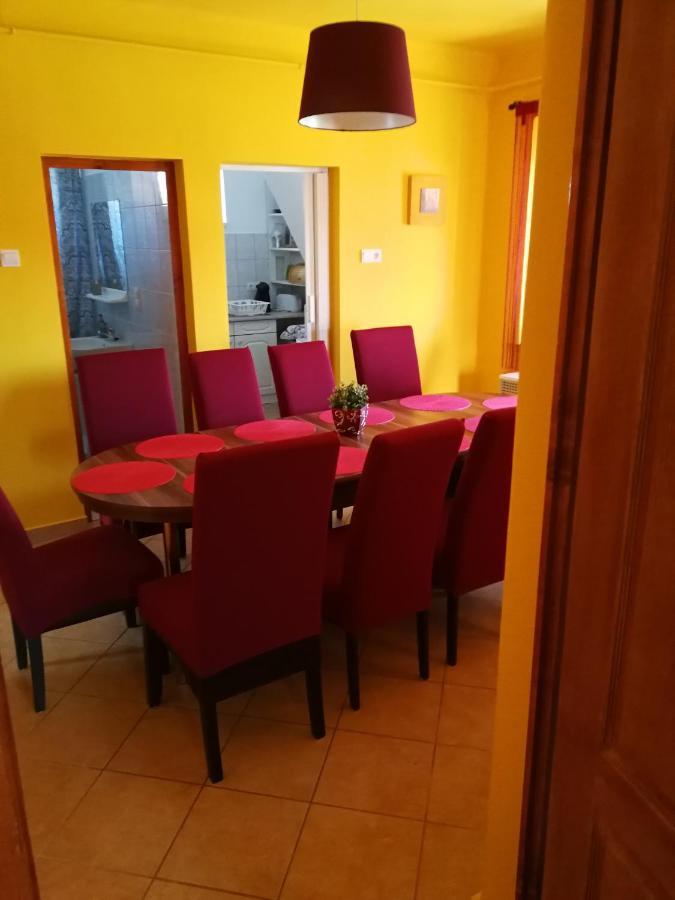 Zso-Ze Apartman Tiszafured Luaran gambar
